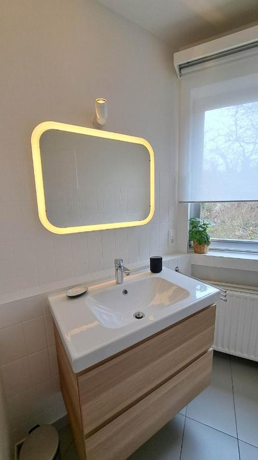 Chez La Baronne Apartment Брюксел Екстериор снимка